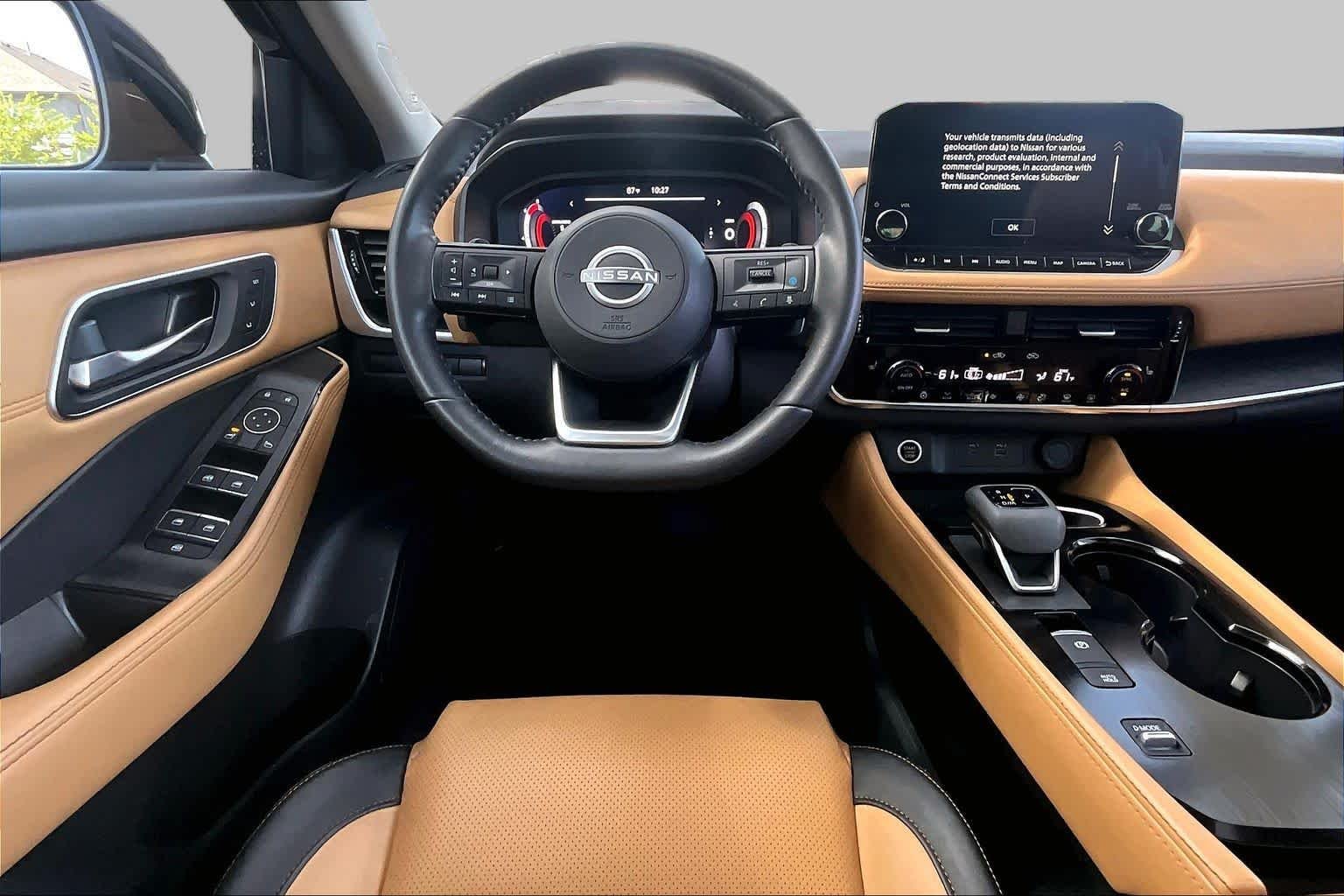 Used 2023 Super Black Nissan Platinum image 6