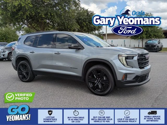 2024 GMC Acadia Elevation FWD's photo