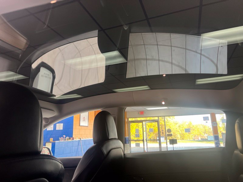 Used 2022  Tesla Long Range image 18