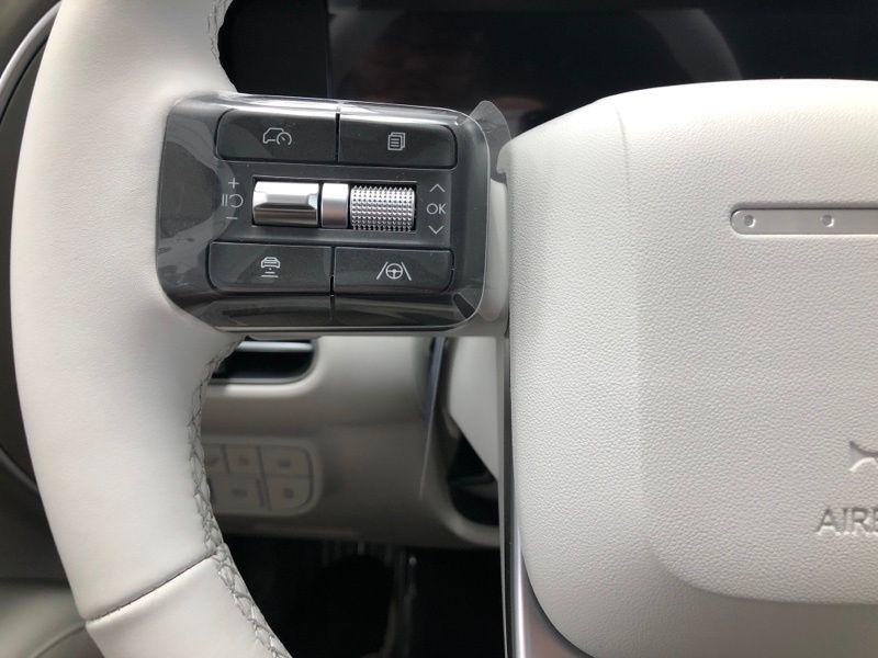 New 2026 Black Hyundai SEL 7P image 23