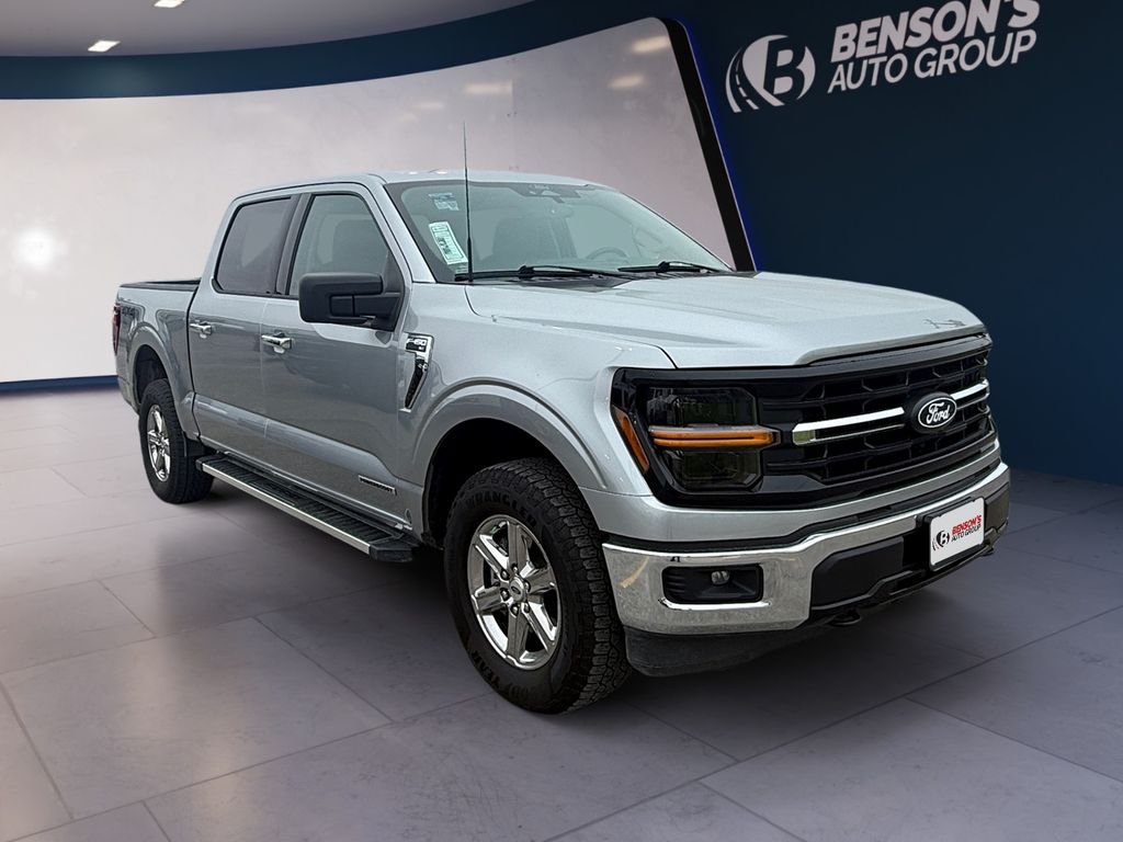 Used 2025 Silver Ford XLT image 7