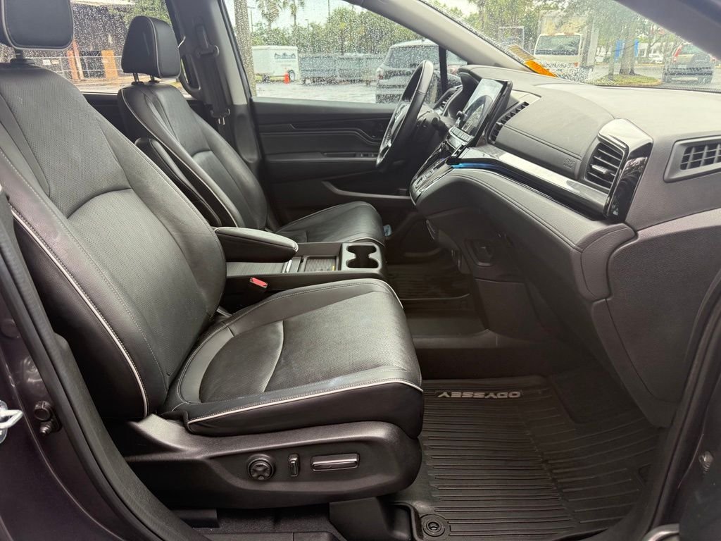 Used 2022  Honda Elite image 13