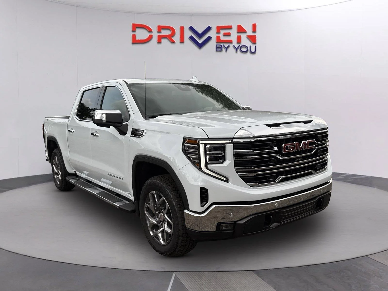 New 2026 Glacier White Tricoat GMC SLT image 1