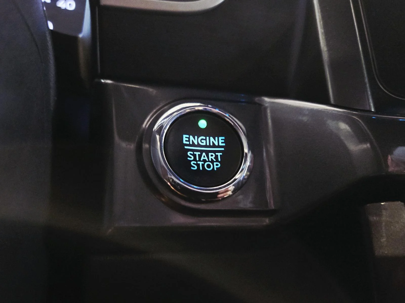 Used 2023 Atlas Blue Ford XLT image 41