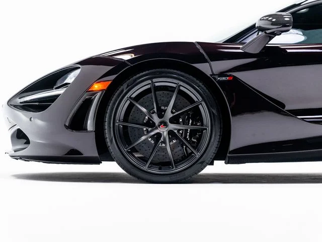 Used 2018 Gray McLaren Base image 9