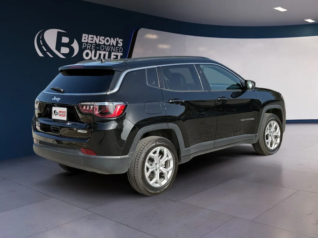 Used 2024 Black Jeep Latitude image 5
