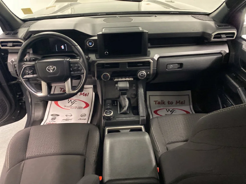 Used 2026  Toyota SR5 image 21