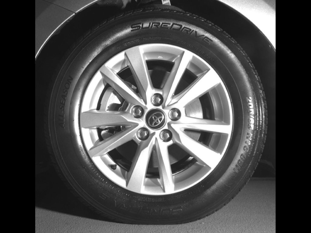 Used 2025 Silver Toyota LE image 10