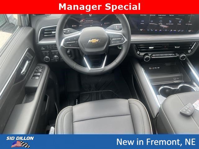 New 2026 Polar White Tricoat Chevrolet Premier image 5