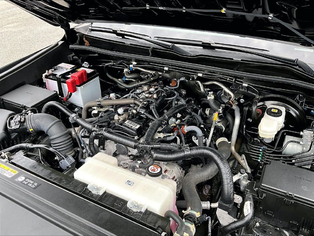 Used 2025 Black Toyota SR5 image 35