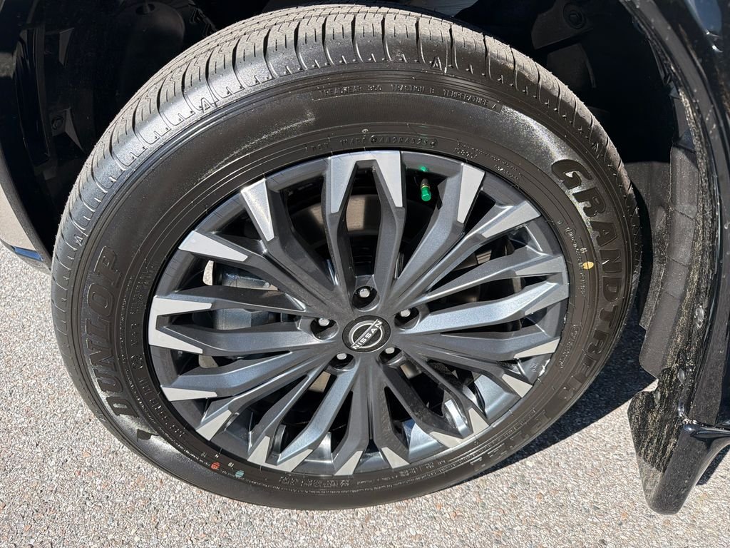 New 2026 Nissan Rogue Platinum 4D Sport Utility