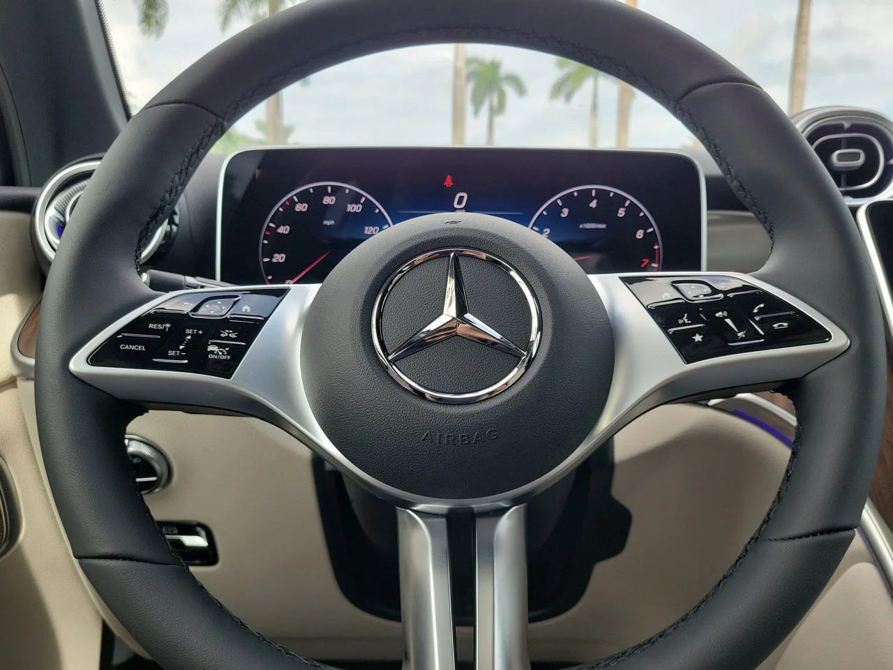 New 2026 Black Mercedes-Benz GLC 300 image 30