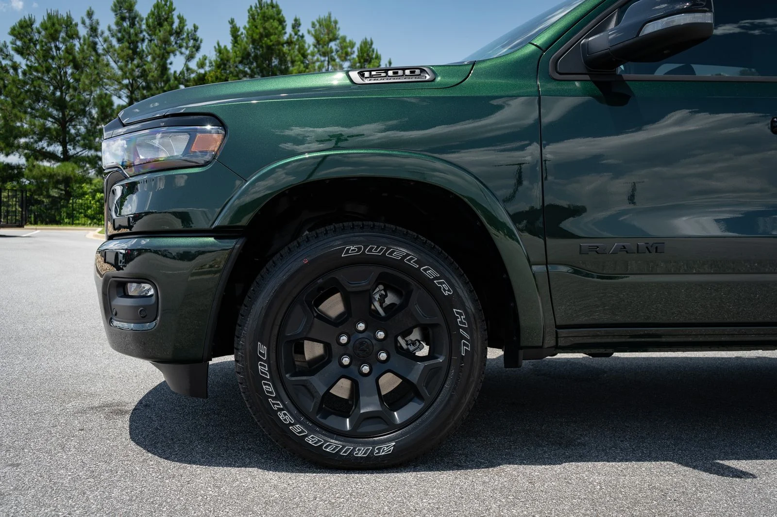 New 2026 Serrano-Green Metallic Exterior Paint RAM Big Horn/Lone Star image 4