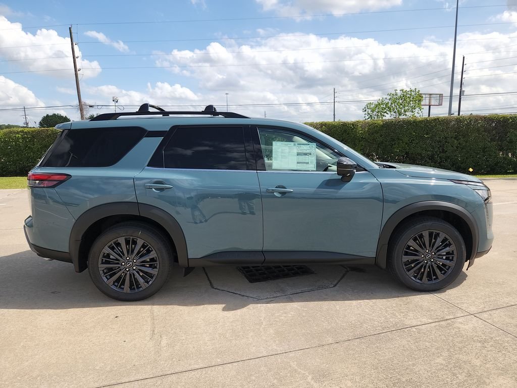 New 2026 Baltic Teal Pearl Nissan SL image 3