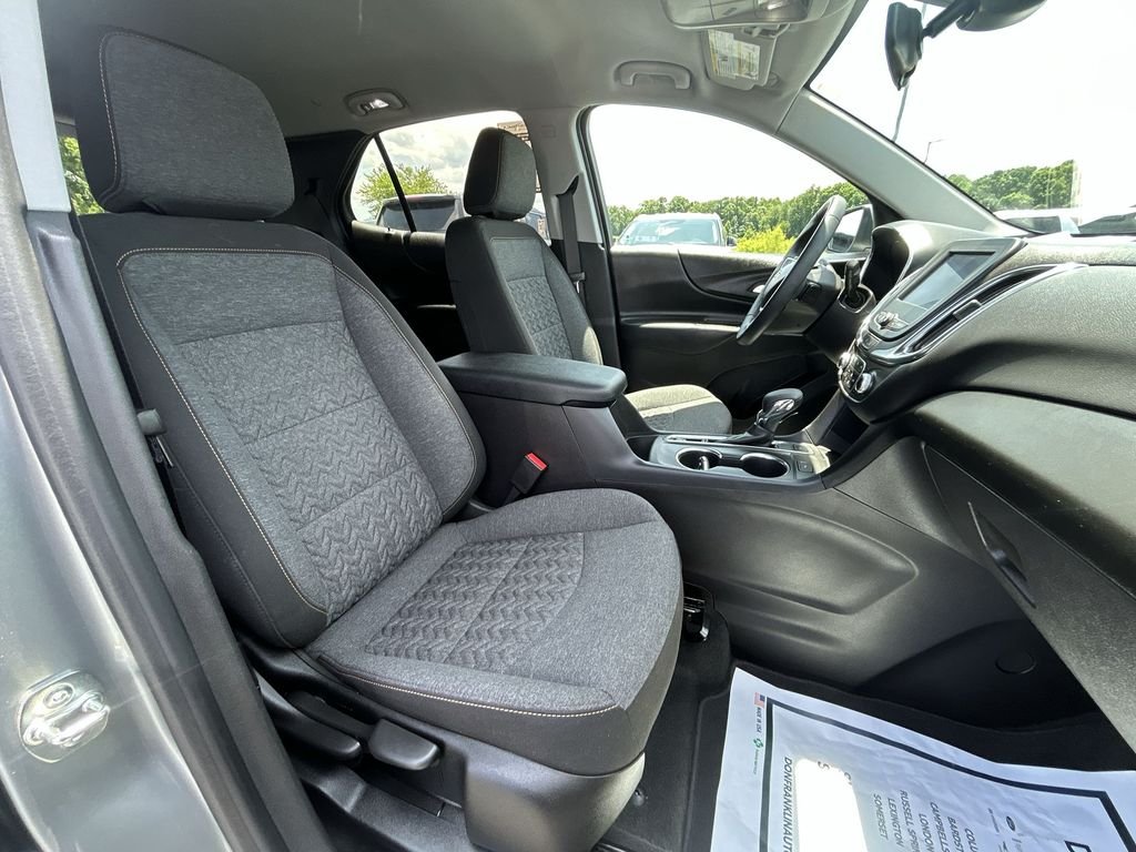 Used 2024 Gray Chevrolet LT image 29