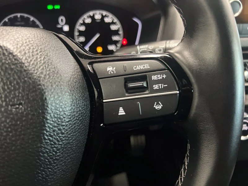Used 2024  Honda Sport image 22