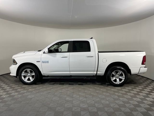 Used 2015 White Ram Sport image 4