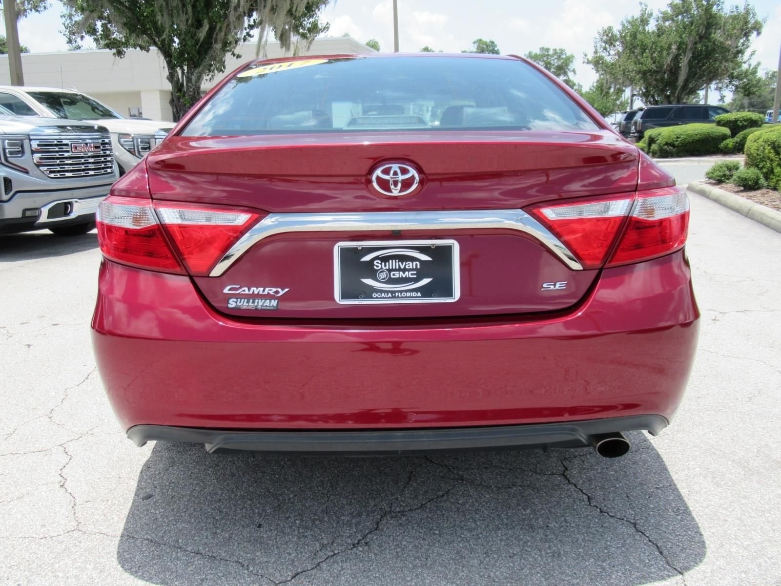 Used 2017 Red Toyota SE image 6