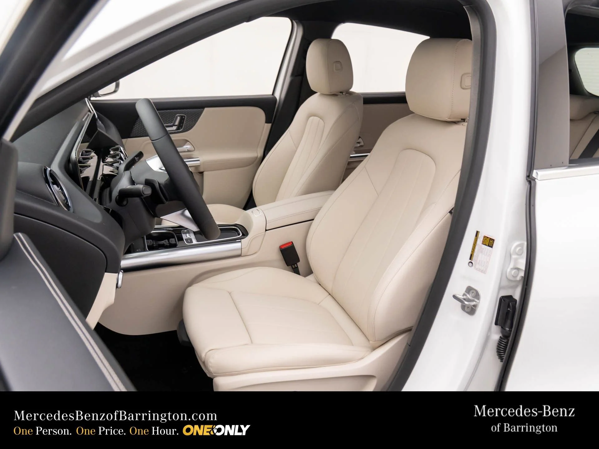 2025 Mercedes-Benz GLA GLA250 - Photo 53