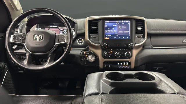 Used 2022 Diamond Black Ram Laramie image 11
