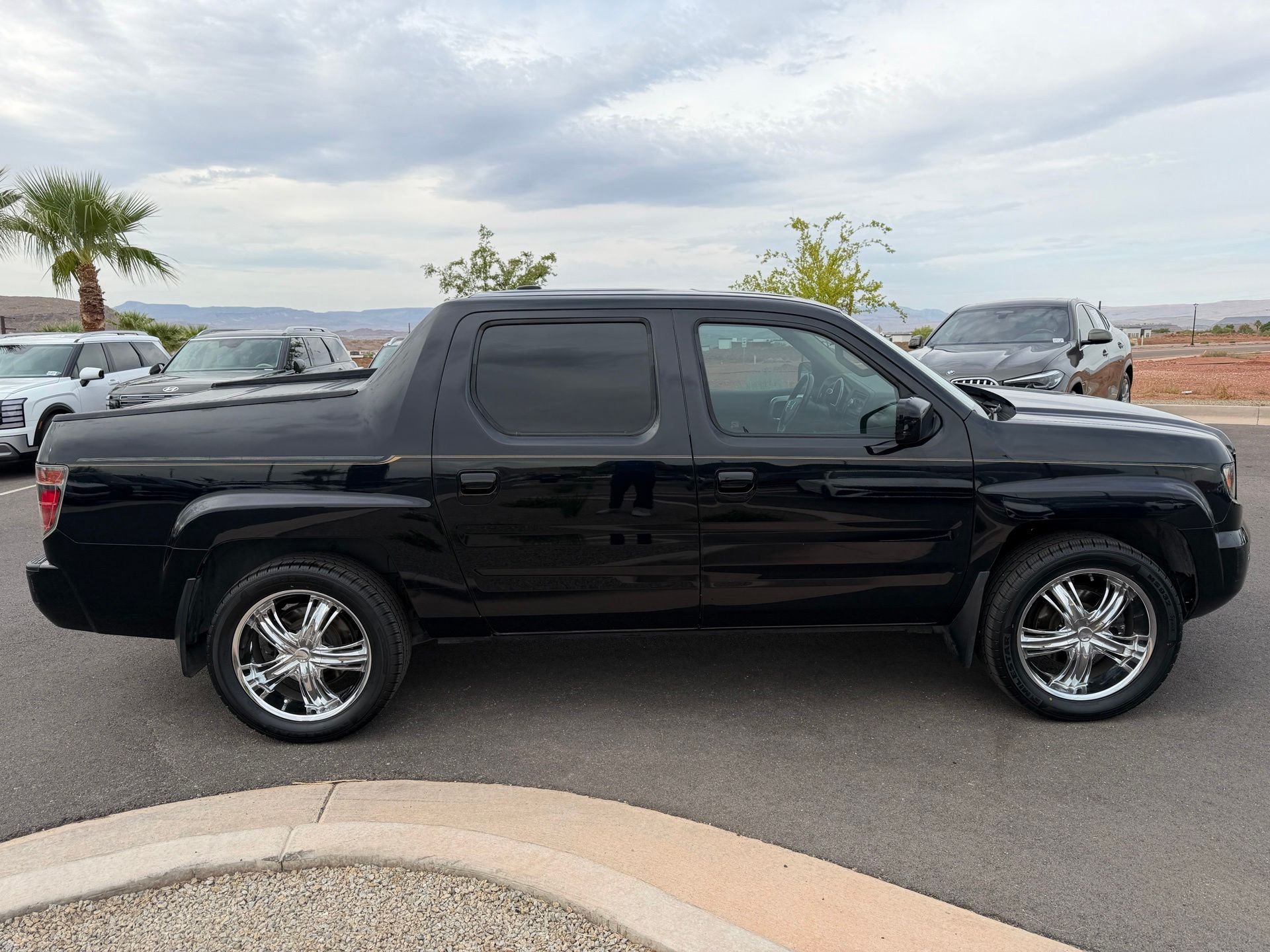 Used 2006 Black Honda RTL image 5