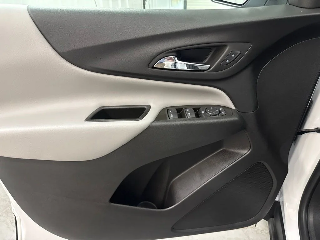 2023 Chevrolet Equinox LT - Photo 8
