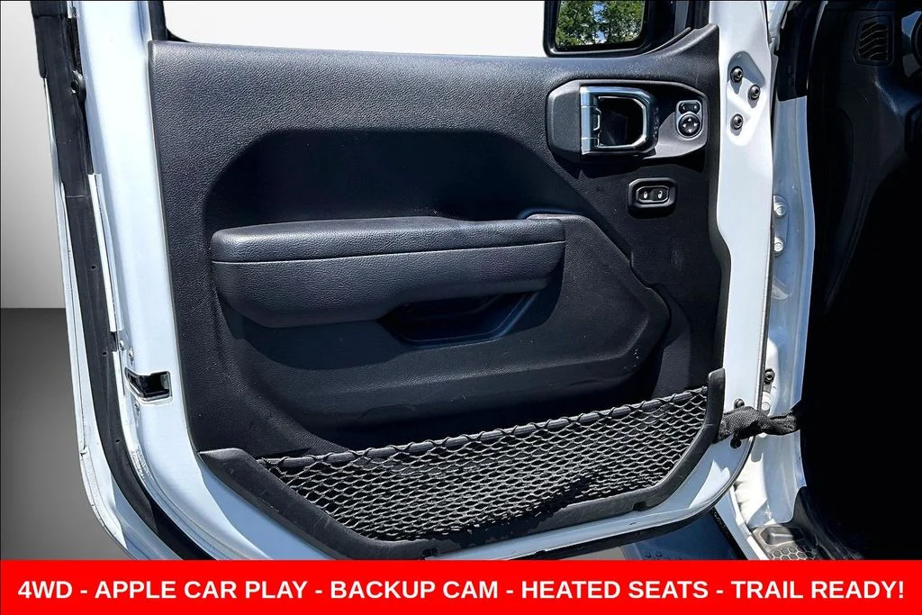 Used 2023 White Jeep Sport image 19
