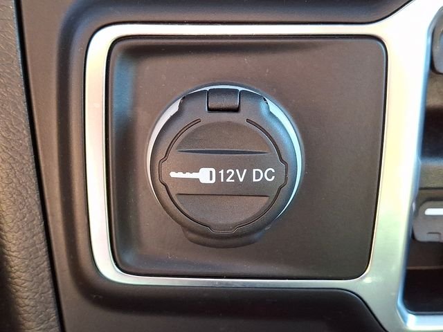Used 2020 Ocean Blue Metallic Jeep Unlimited Rubicon image 24