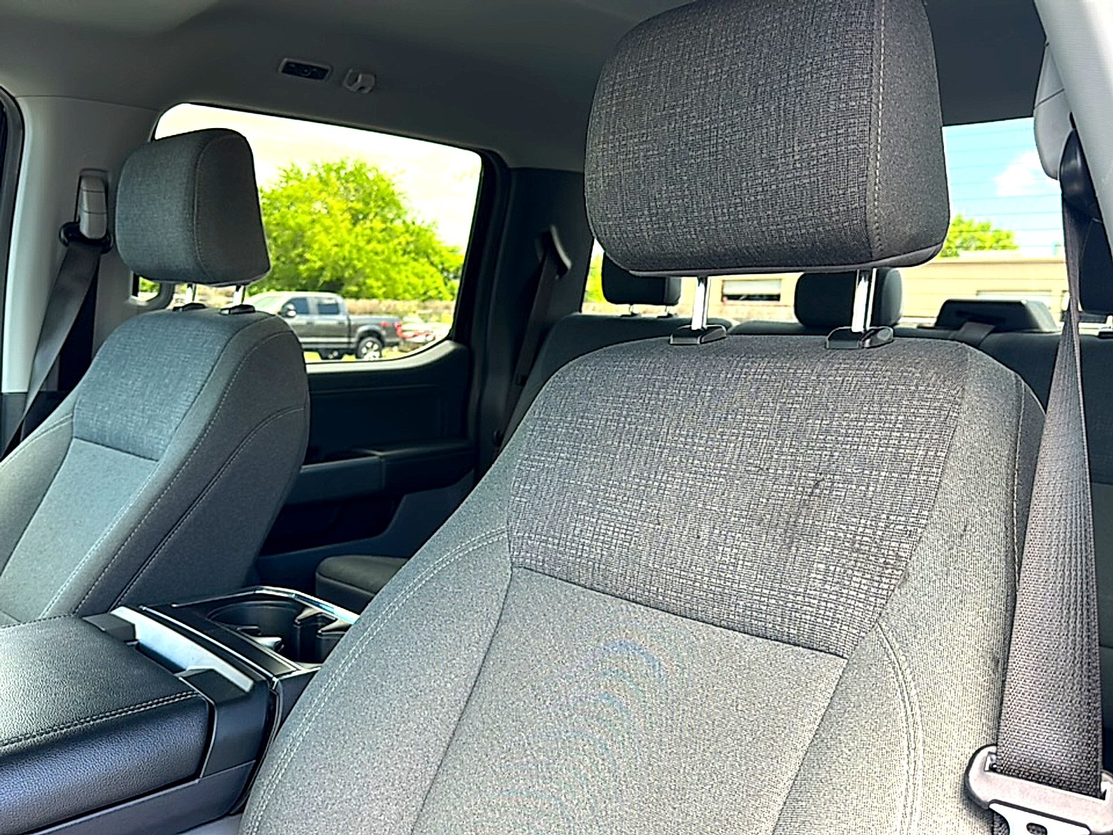 Used 2024 Agate Black Metallic Ford XLT image 14