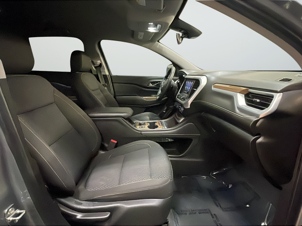 Used 2023 Silver GMC SLE image 26