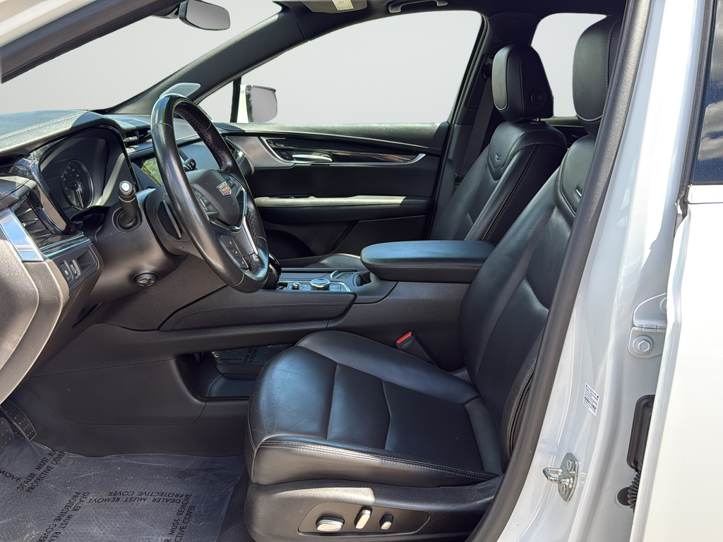 Used 2023 White Cadillac Premium Luxury image 10