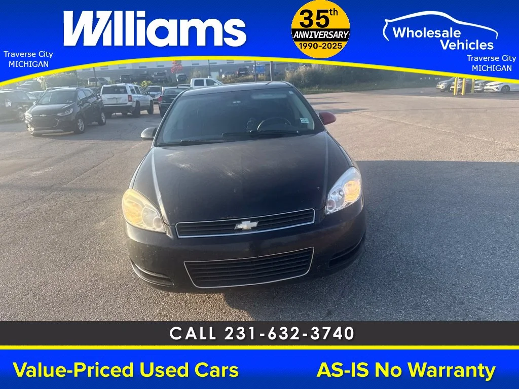 Used 2009 Black Chevrolet LT image 7