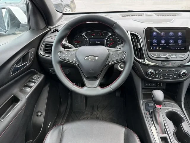 Used 2023 SUMMIT WHITE Chevrolet RS image 32