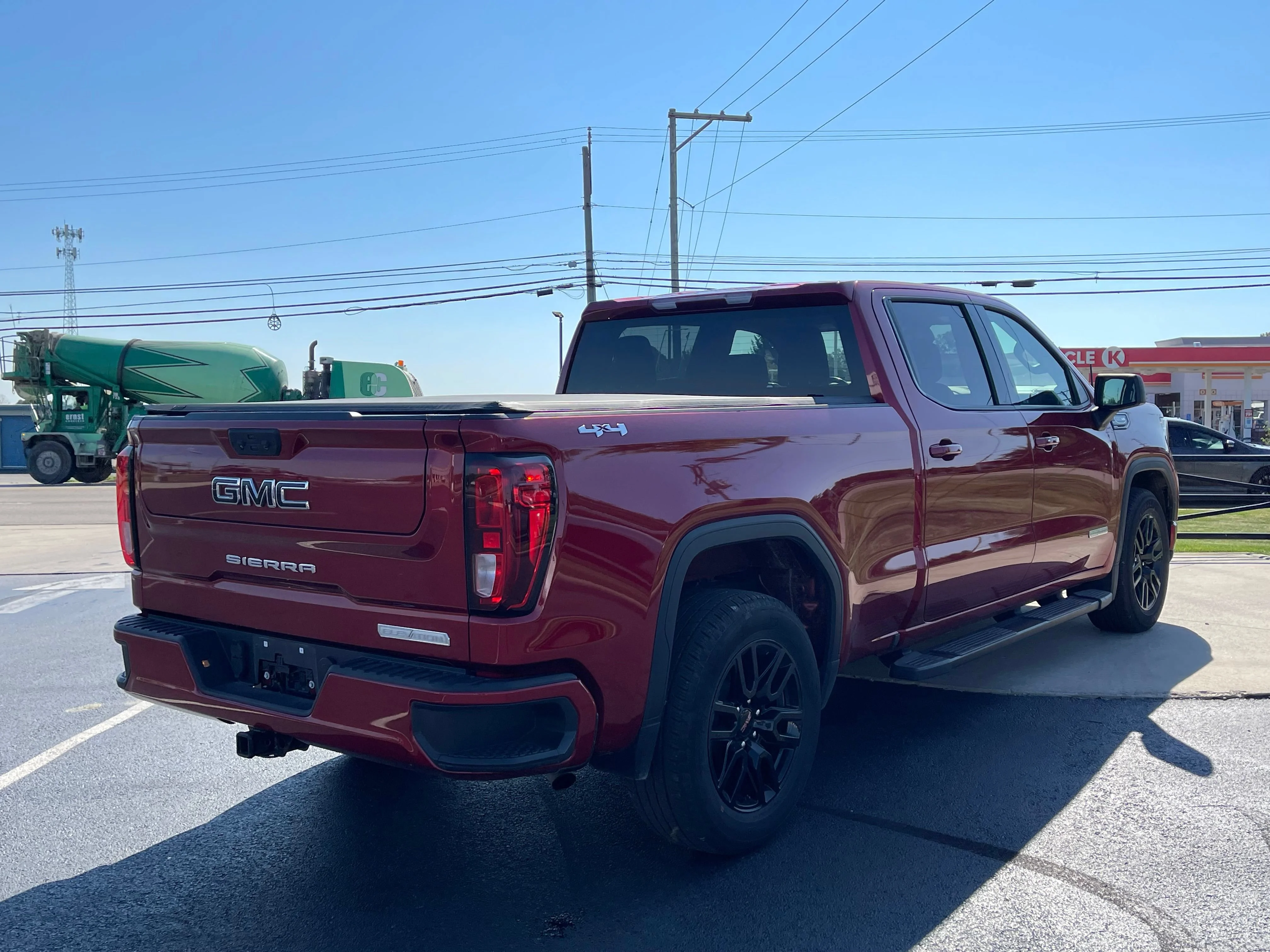 Used 2023 Volcanic Red Tintcoat GMC Elevation image 7