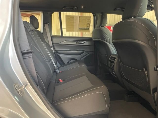 Used 2025 Silver Jeep Laredo image 23