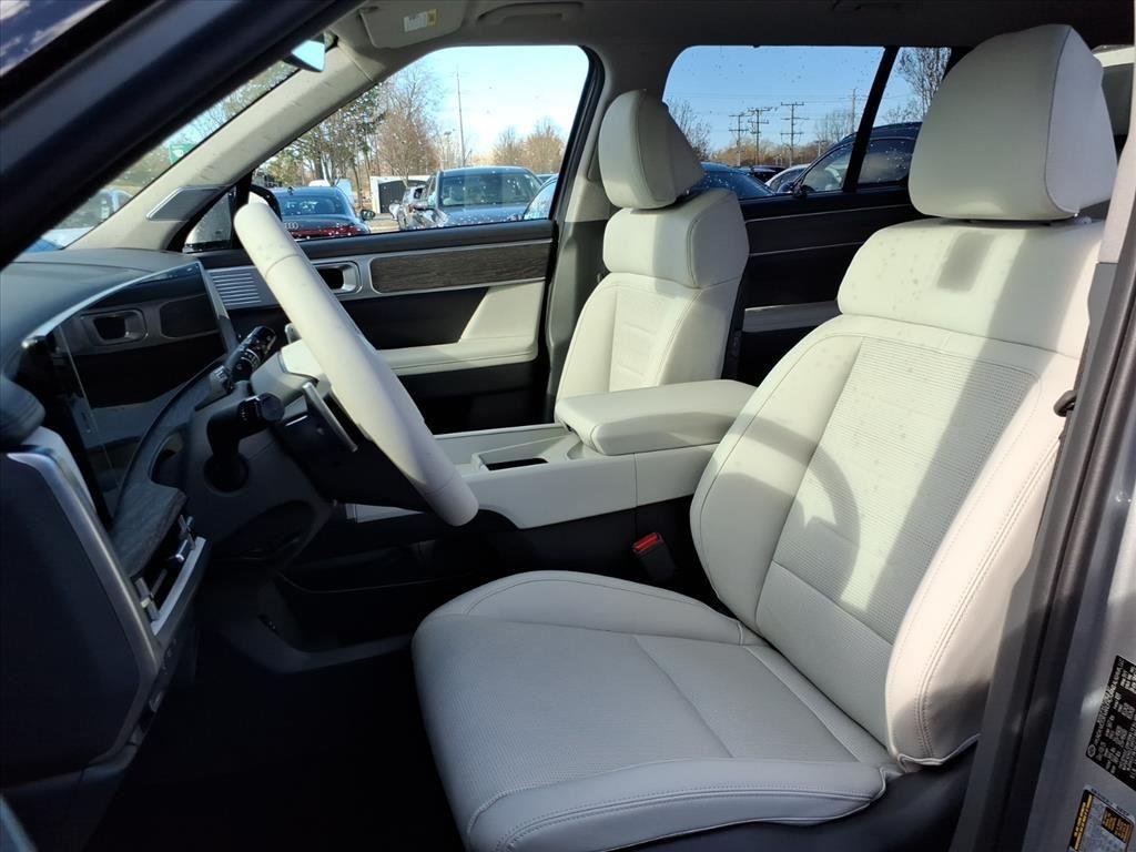 New 2026 Shimmering Silver Hyundai Limited AWD image 6