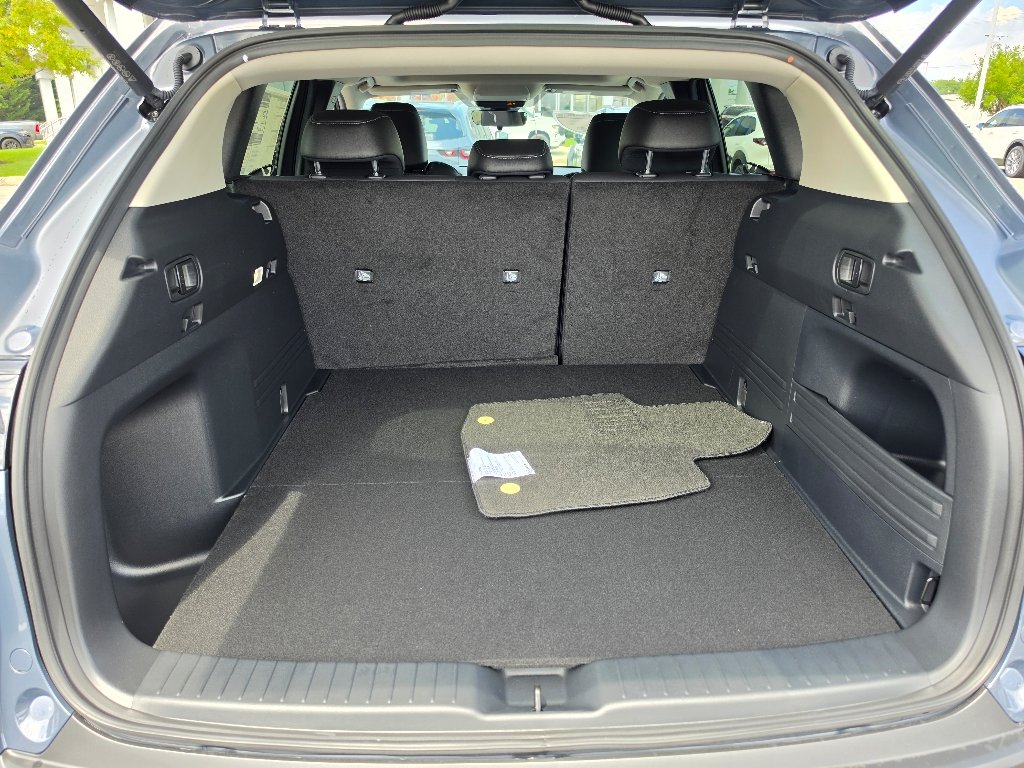 New 2026 Polymetal Gray Metallic Mazda Preferred image 6
