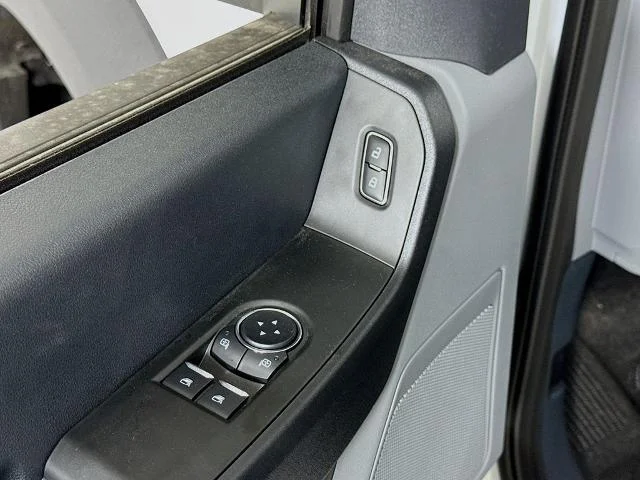 New 2025 Oxford White Ford F-450® XL image 43
