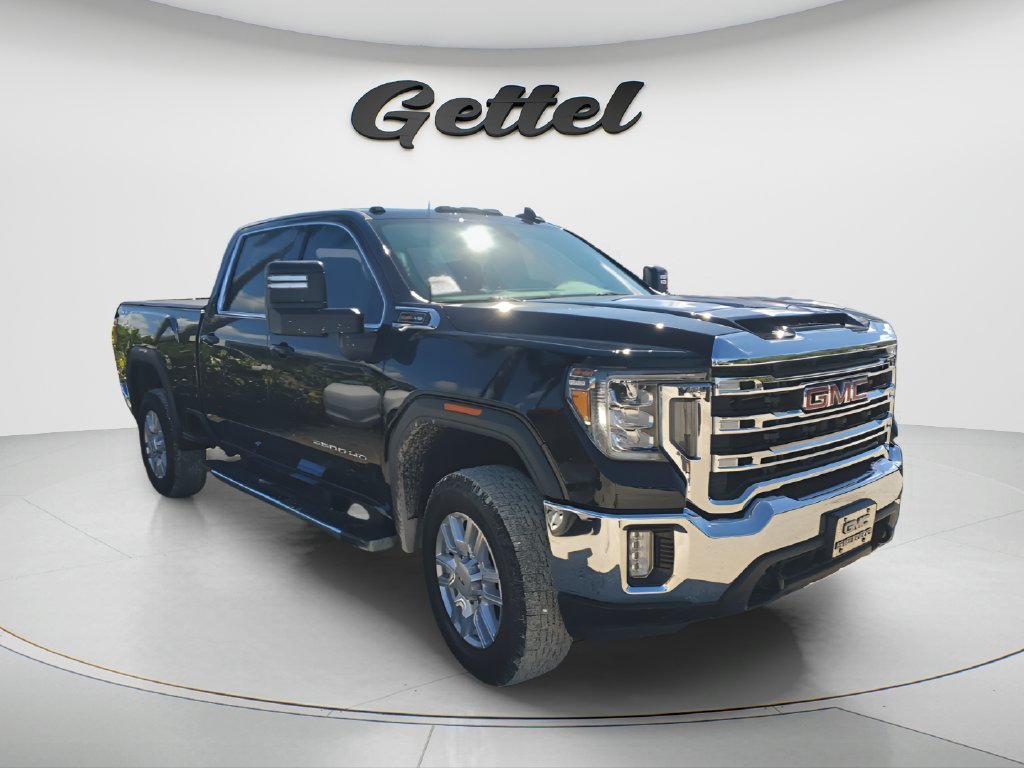 Used 2021 Black GMC SLE image 3