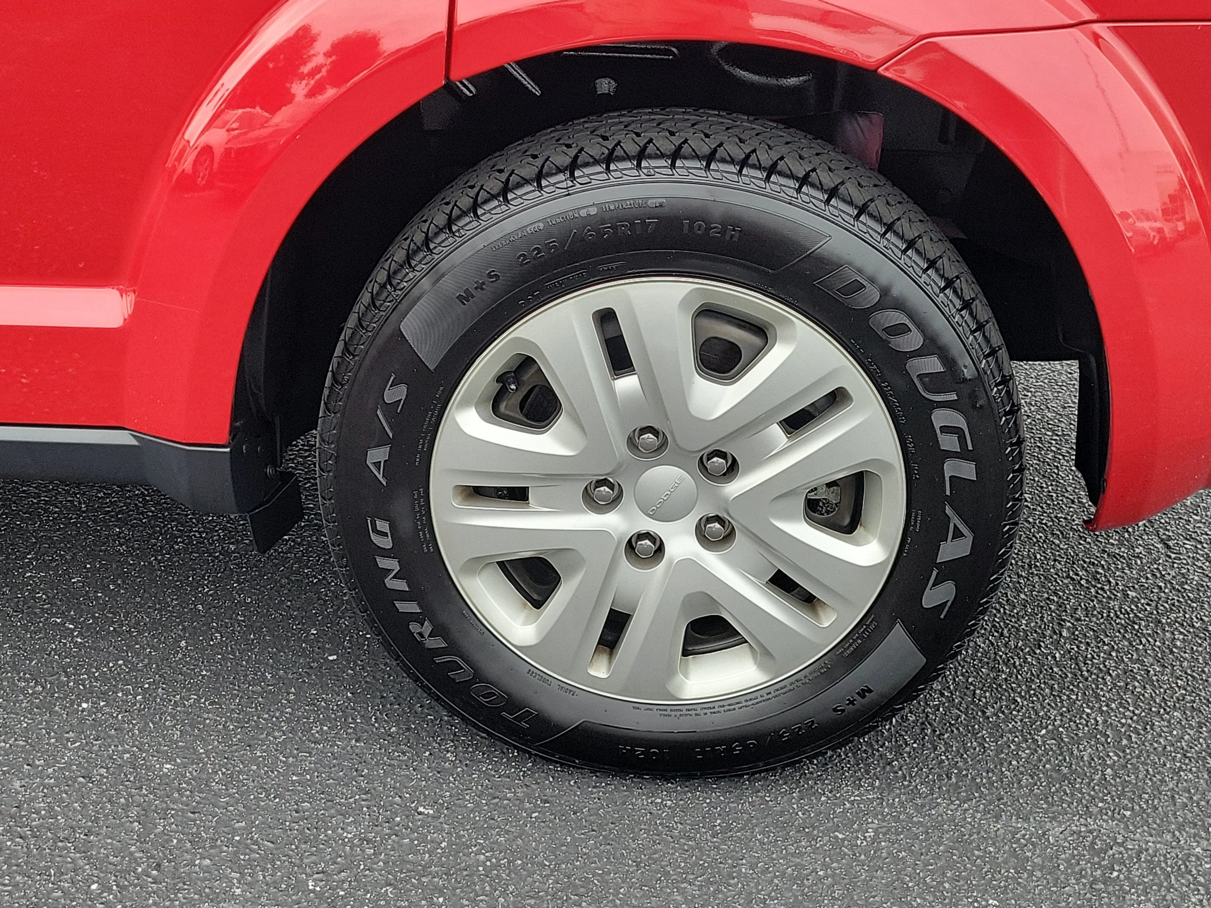 Used 2018 Red Line Dodge SE image 29