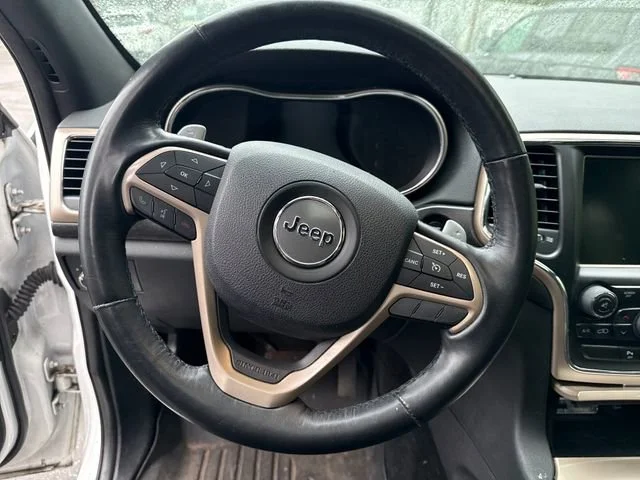 Used 2015 Bright White Clearcoat Jeep Altitude image 18