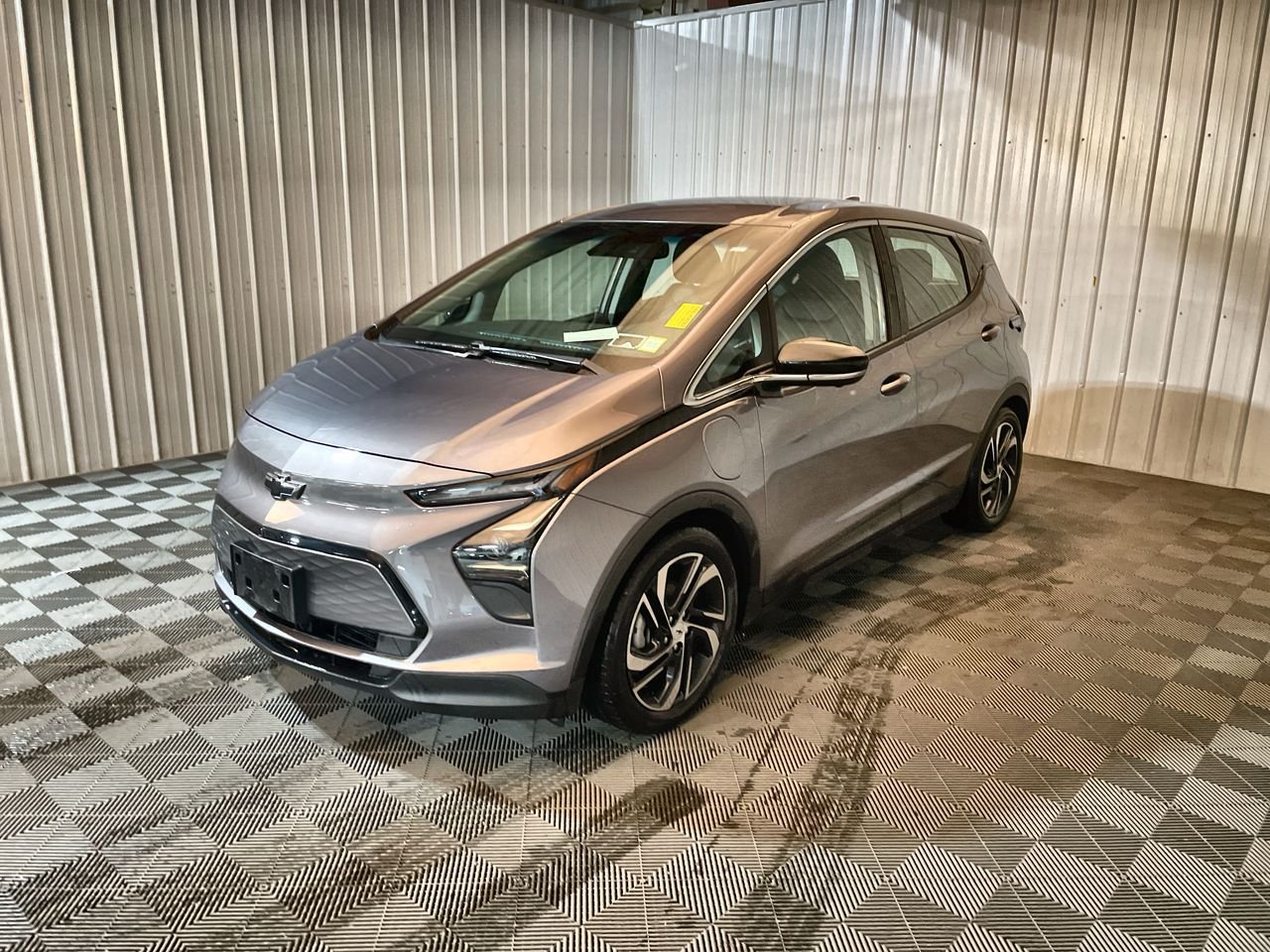 Used 2022 GRAY GHOST METALLIC Chevrolet 2LT image 45