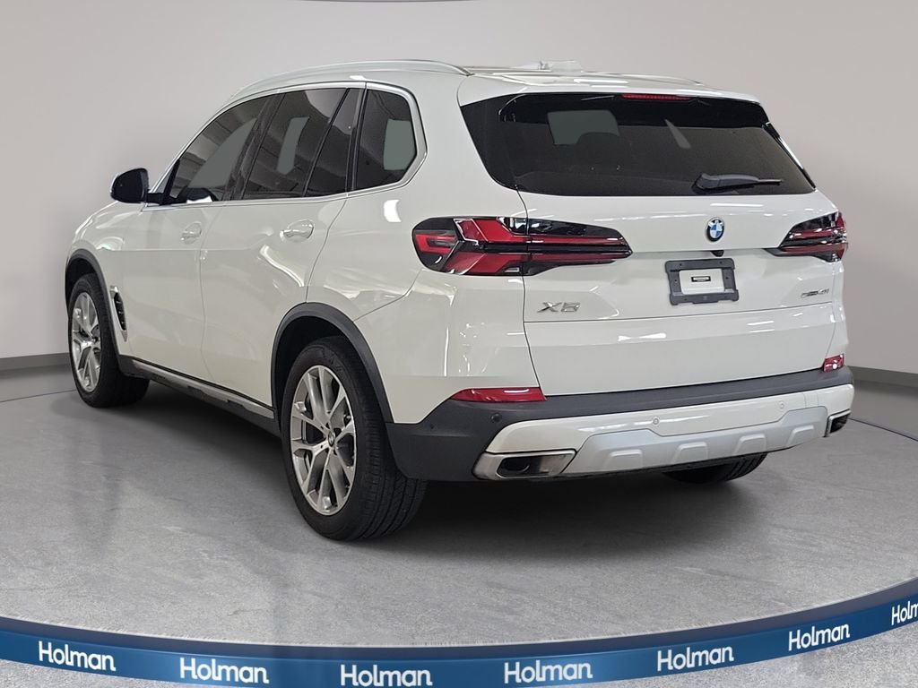 Certified Used 2024 Alpine White BMW sDrive40i image 9