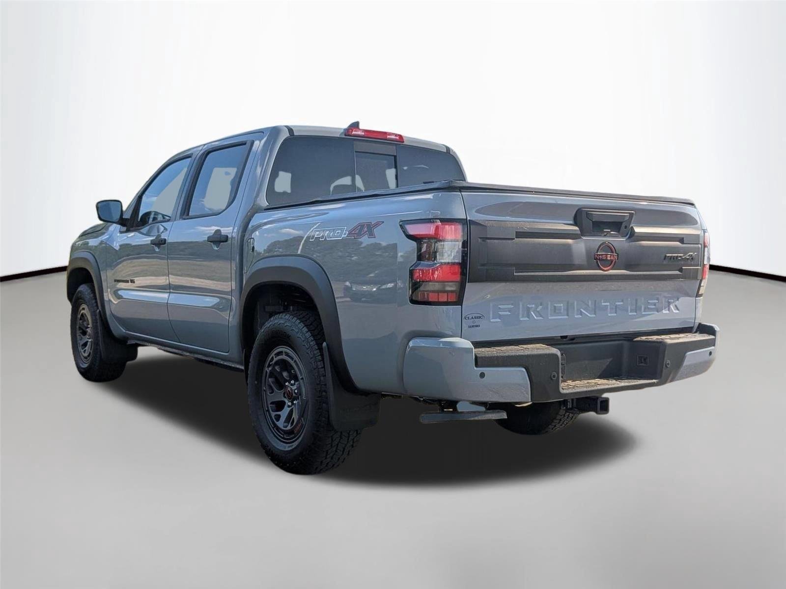 New 2027 Boulder Gray Pearl Nissan Crew Cab PRO-4X® image 3