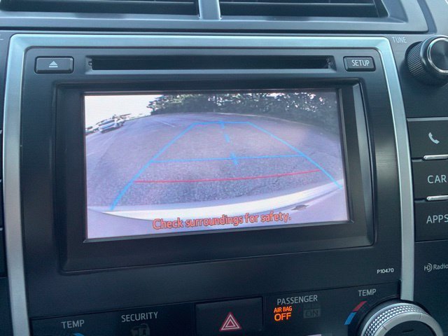 Used 2013 Silver Toyota XLE image 20