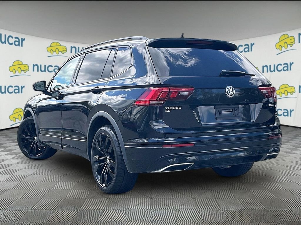 Certified Used 2021 Black Volkswagen 2.0T SE R-Line Black image 4