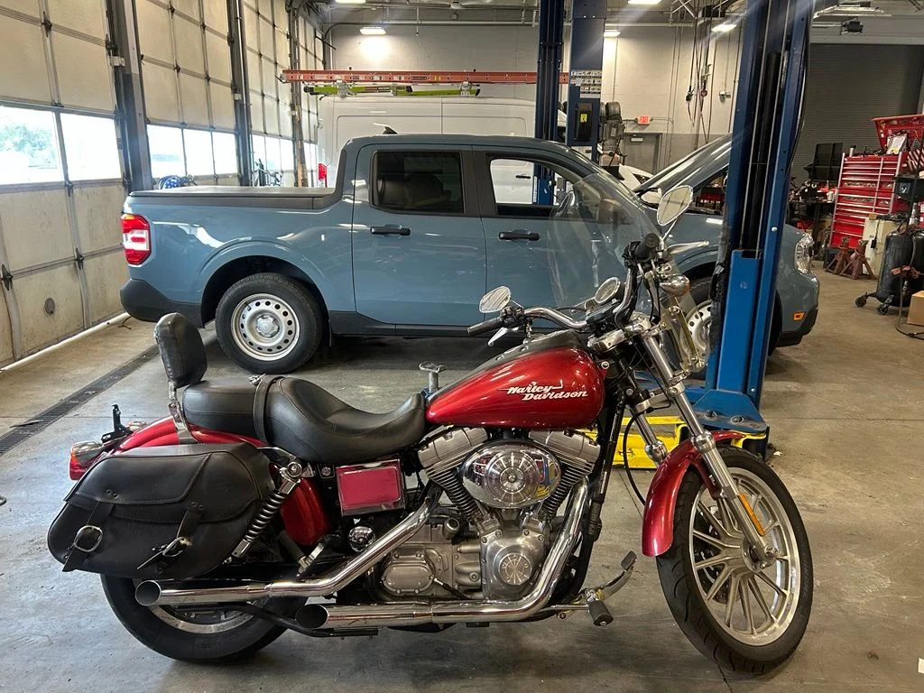 Used 2004 Red Harley-Davidson  image 8