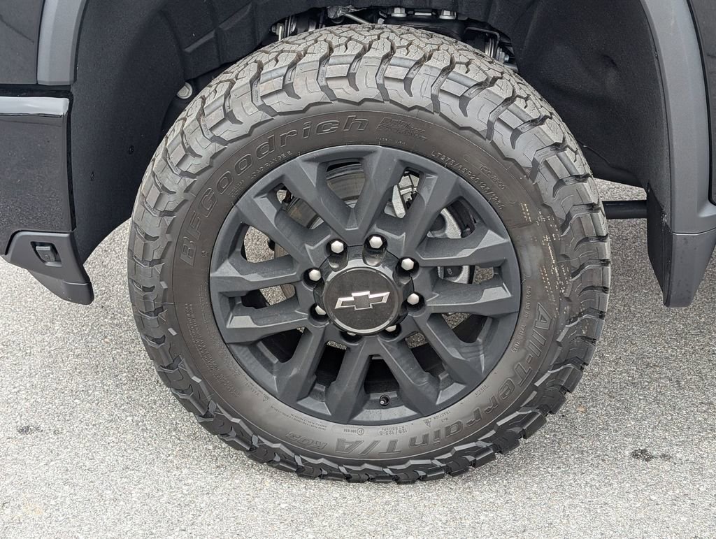 2026 Chevrolet Silverado 2500 HD LTZ - Photo 11