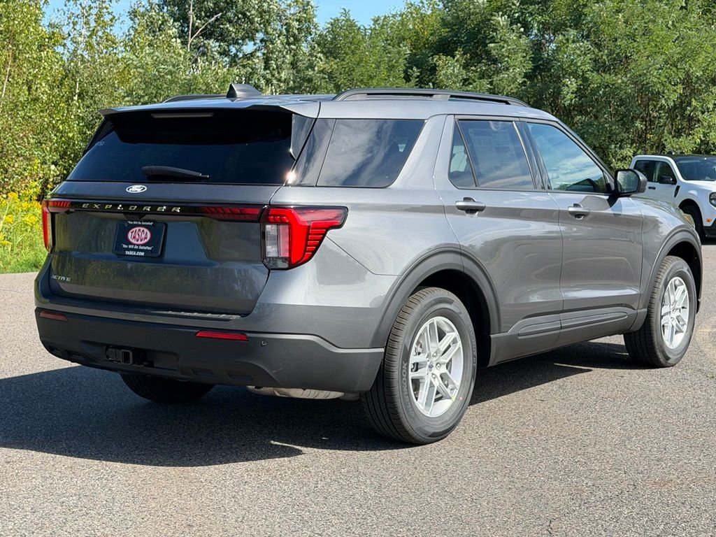 New 2027 Carbonized Gray Metallic Ford Active image 24