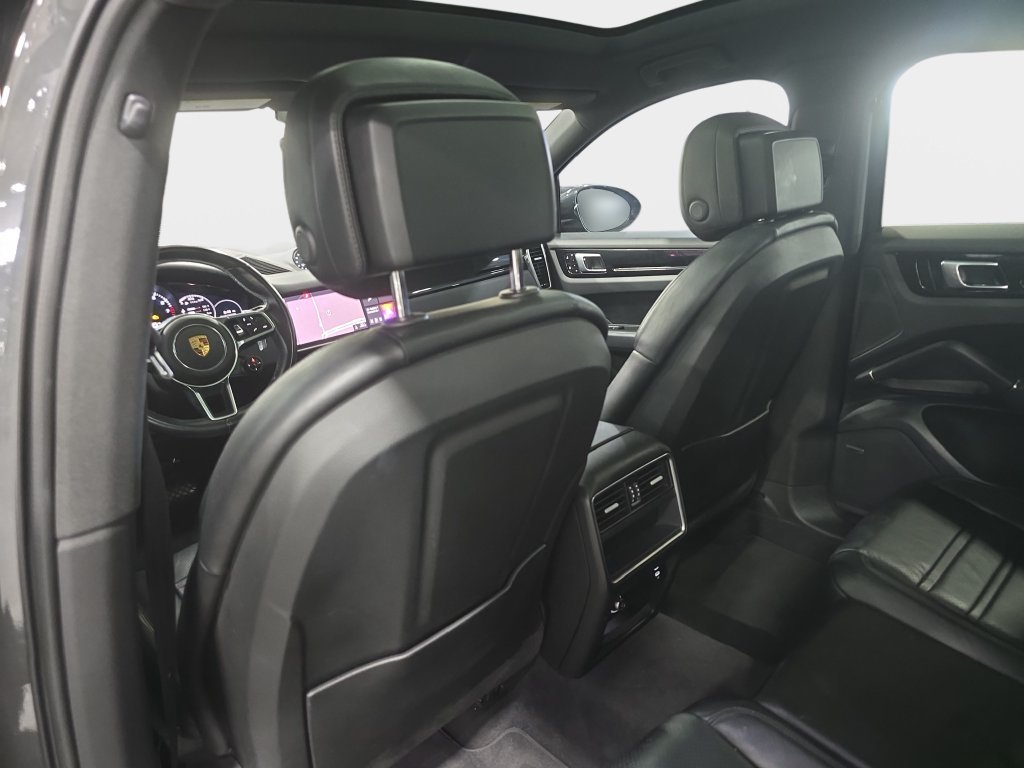 Used 2020 Gray Porsche Base image 10